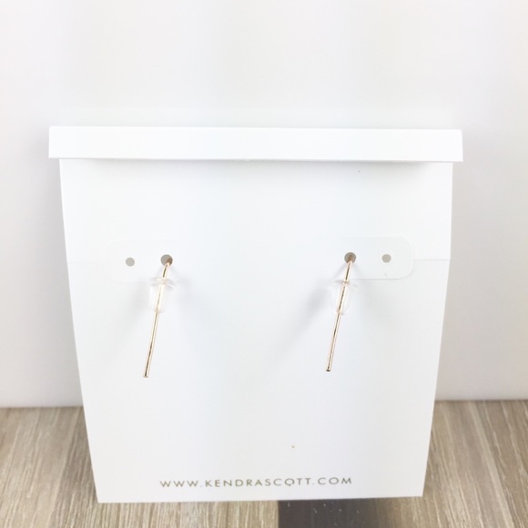 Kendra Scott Alex gold dusted earrings - Picture 3 of 3